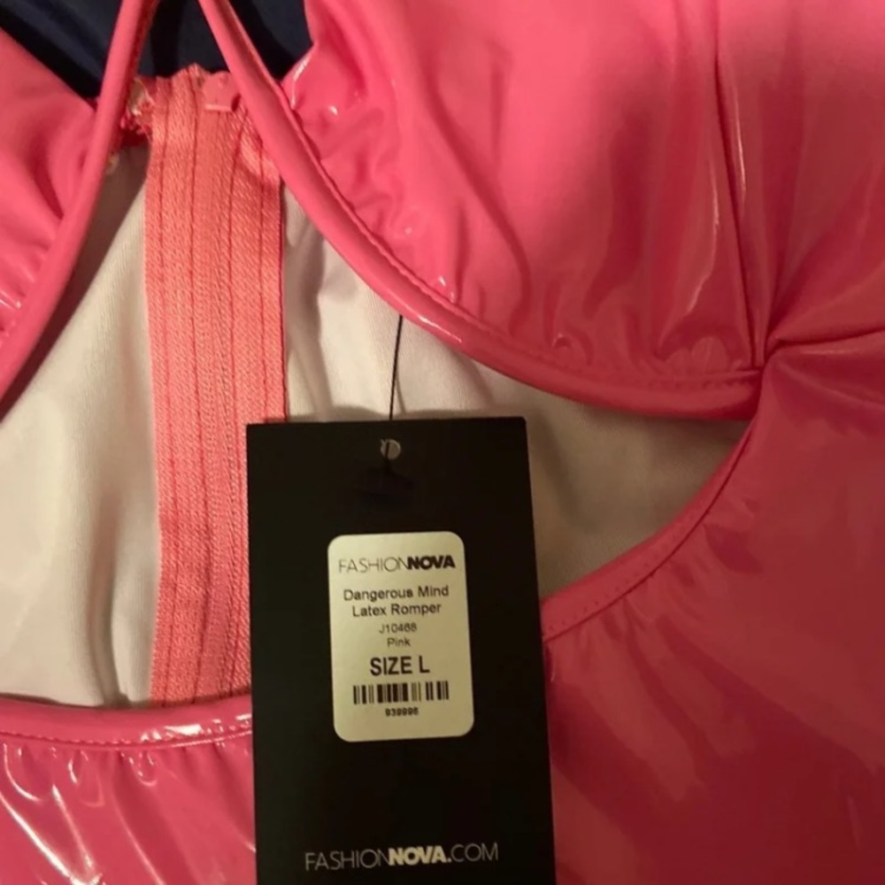 Fashion Nova Latex Romper - Picture 3 of 3